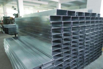 建筑物内电缆桥架可以独立铺设